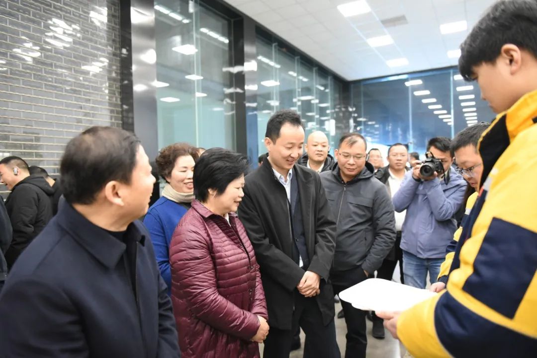 人妻内射一区二区在线视频