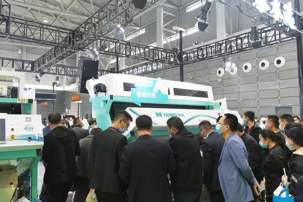 人妻内射一区二区在线视频