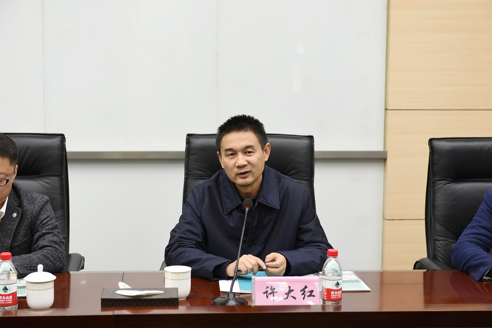 人妻内射一区二区在线视频