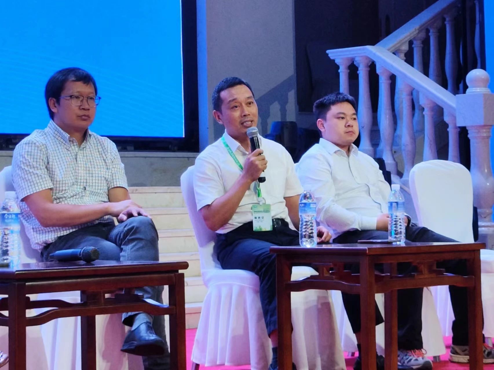 人妻内射一区二区在线视频